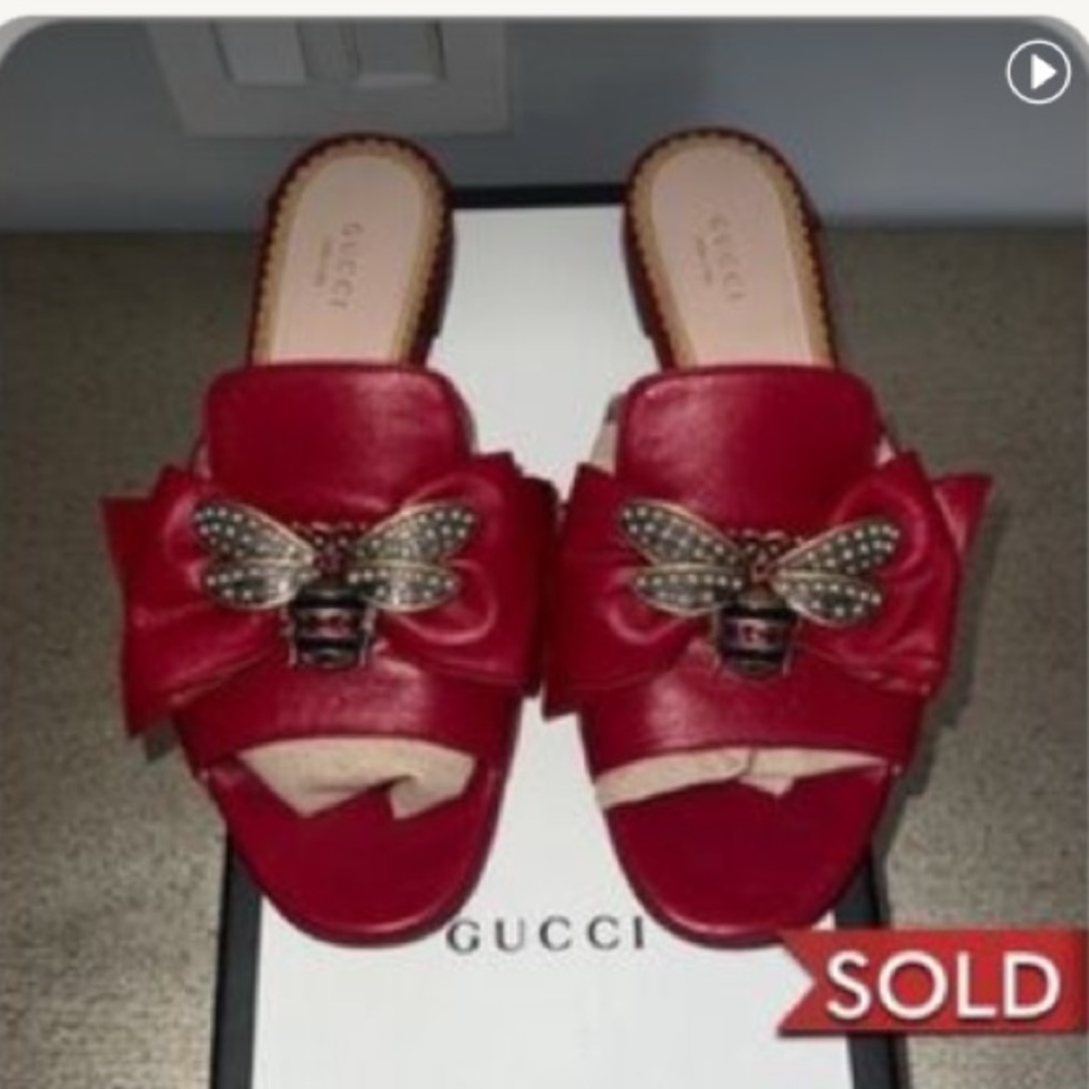Nappa Queen Margaret Flat side Sandals - Picture 1 of 10